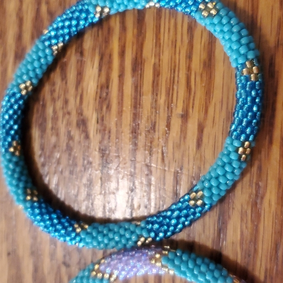 3 bracelets - Picture 3 of 4